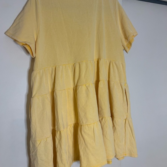 Yellow V-Neck Tiered Dress - Picture 5 of 5